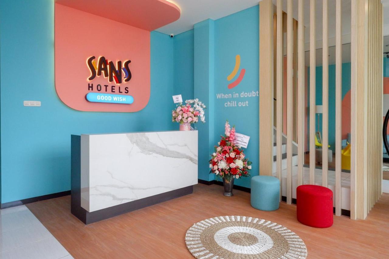 Sans Hotel Good Wish Semarang Jomblang Exterior photo