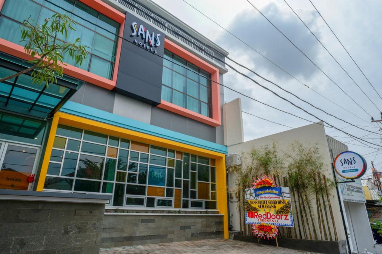 Sans Hotel Good Wish Semarang Jomblang Exterior photo